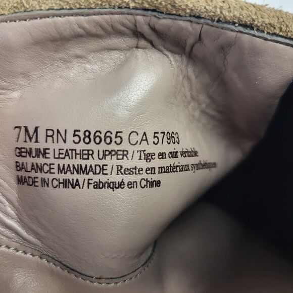 BP Ankle Booties Beige Suede Block Heels Casual Pull On Almond Size 7M - Picture 2 of 13